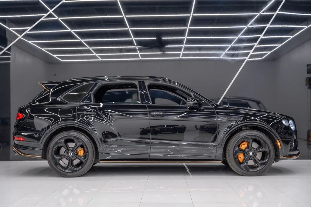 2025 Bentley Bentayga - Image 6 of 21