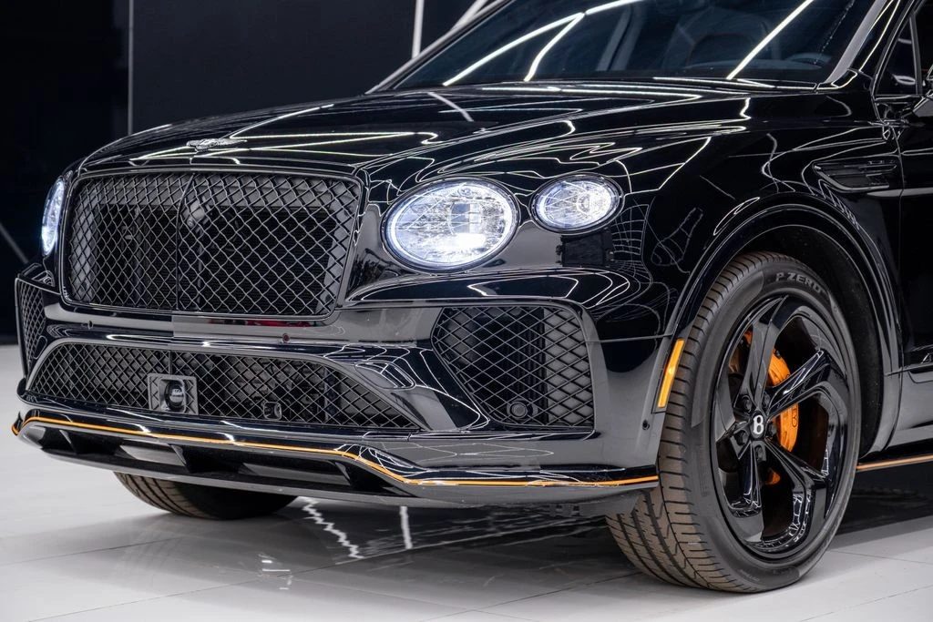2025 Bentley Bentayga - Image 4 of 21
