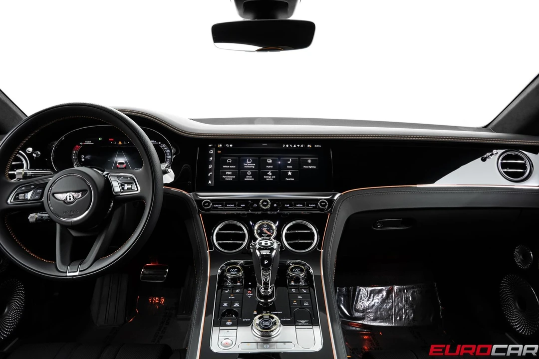 2025 Bentley Continental GT 4th Gen - Image 25 of 31