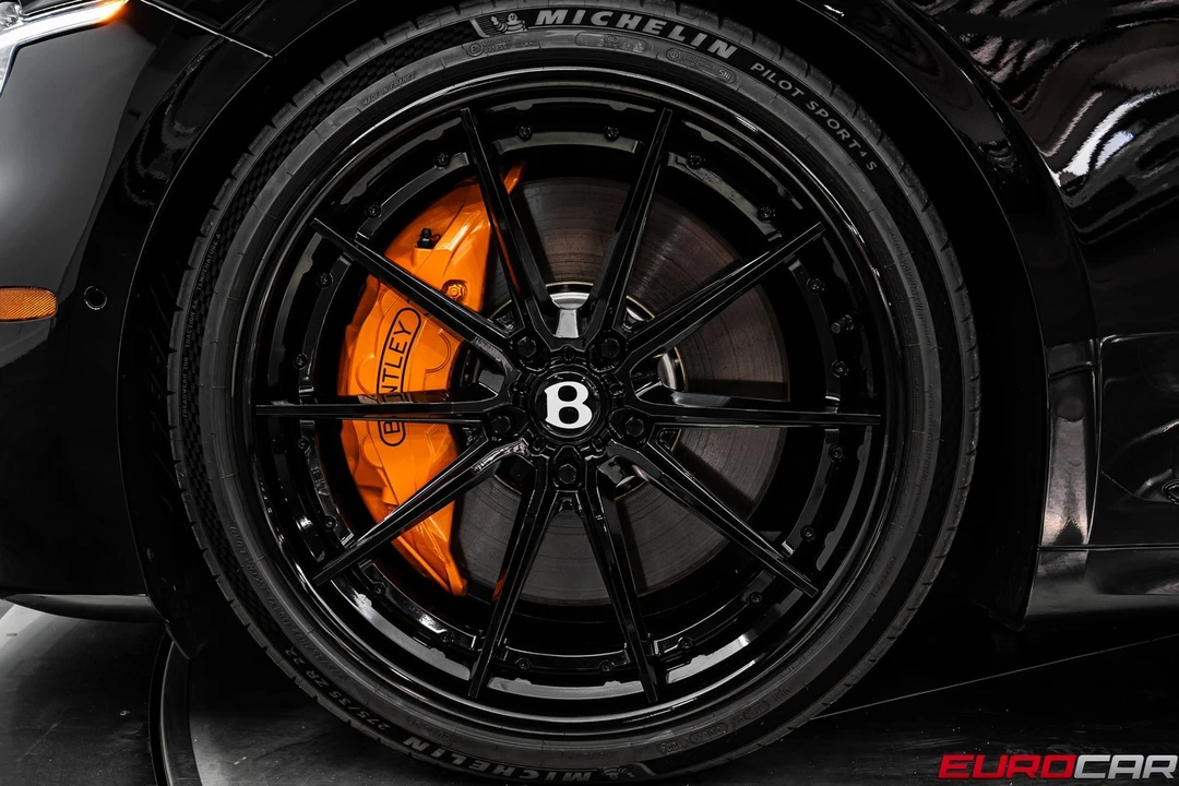 2025 Bentley Continental GT 4th Gen - Image 21 of 31