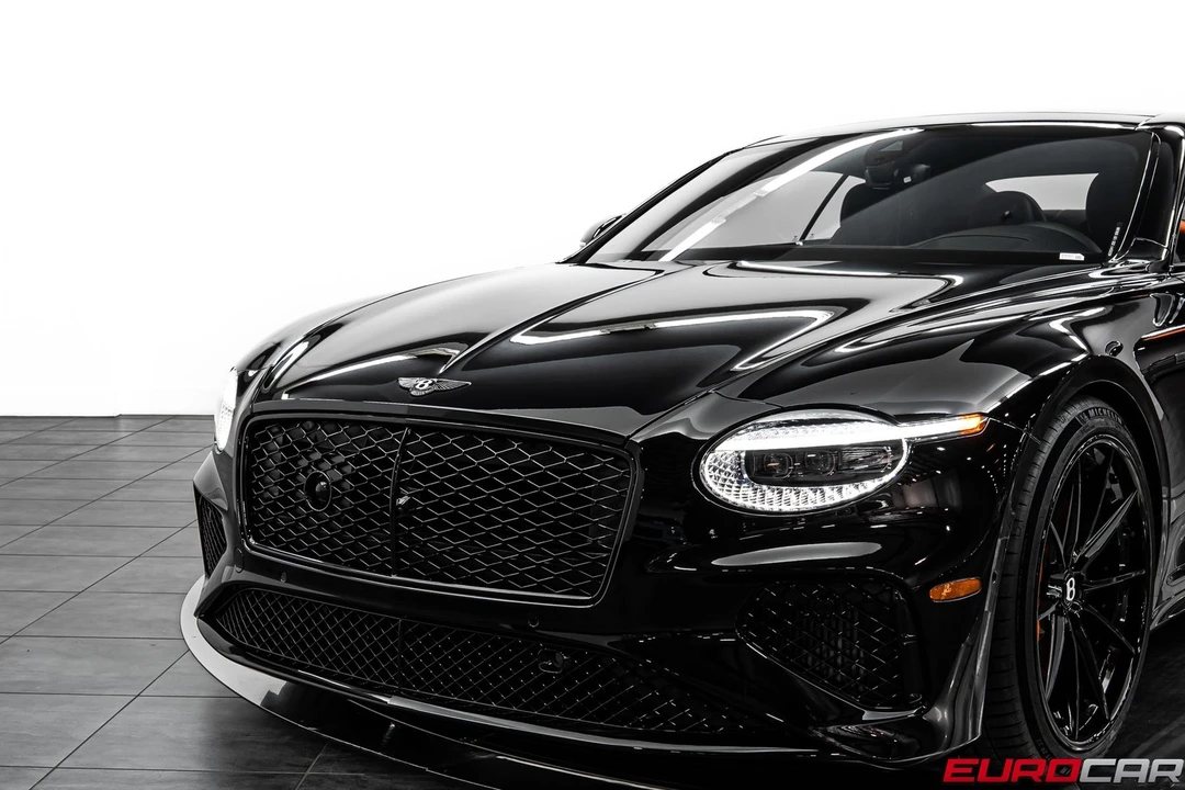 2025 Bentley Continental GT 4th Gen - Image 12 of 31