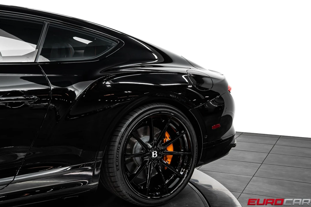 2025 Bentley Continental GT 4th Gen - Image 14 of 31