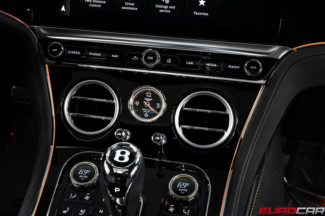 2025 Bentley Continental GT 4th Gen - Image 28 of 31