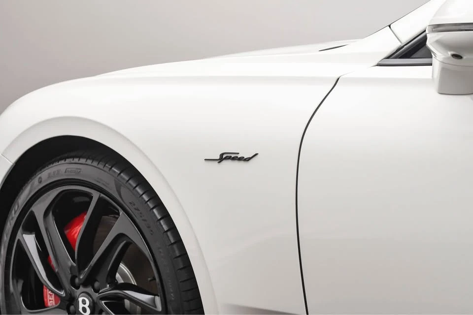 2025 Bentley Continental GT 4th Gen - Image 9 of 13