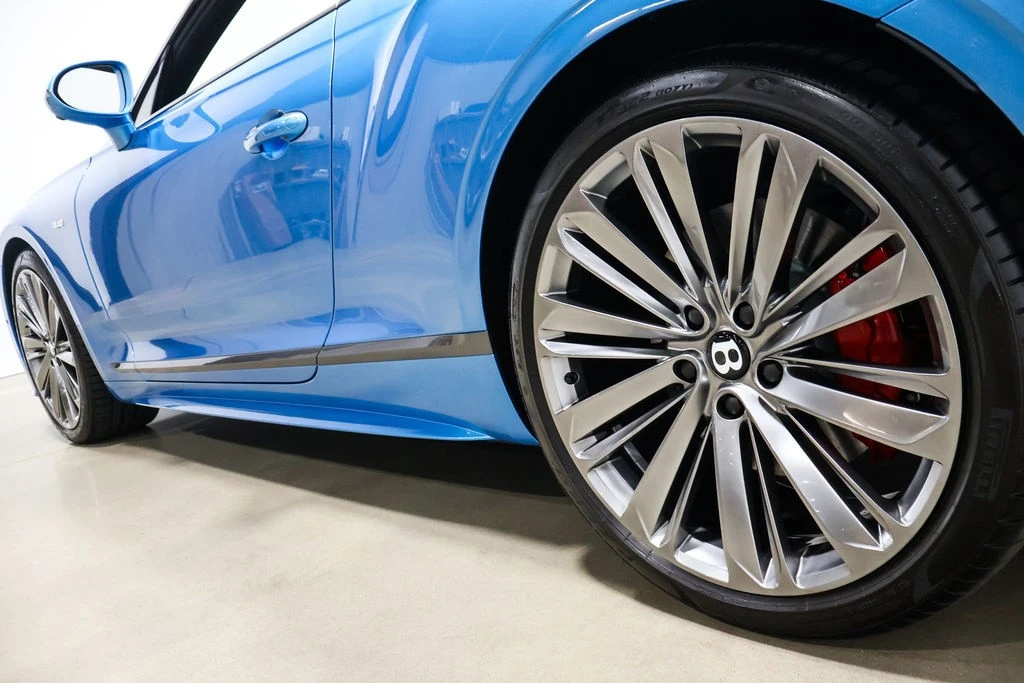 2025 Bentley Continental GT Speed 4th Gen - Image 19 of 24
