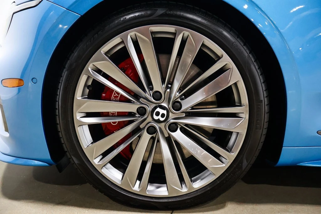 2025 Bentley Continental GT Speed 4th Gen - Image 21 of 24