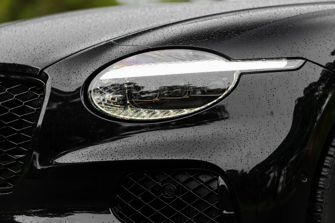2025 Bentley Continental GT 4th Gen - Image 17 of 31