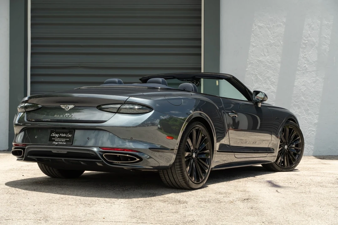 2025 Bentley Continental GT Mulliner 3rd Gen - Image 10 of 21