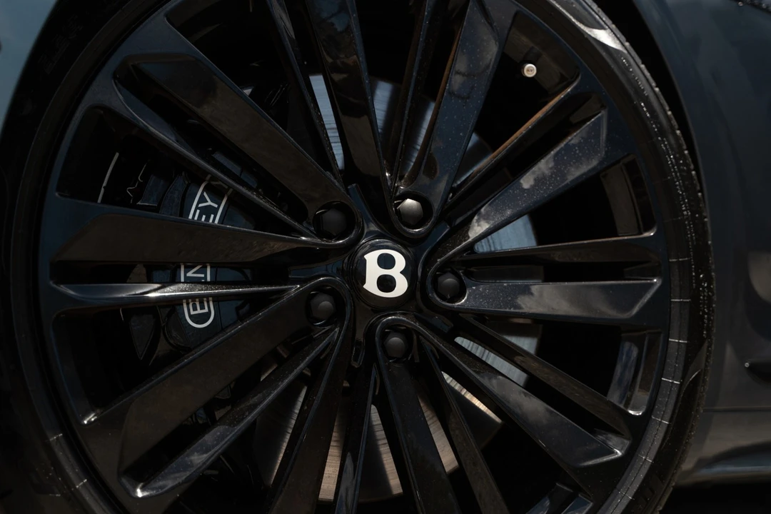 2025 Bentley Continental GT Mulliner 3rd Gen - Image 21 of 21