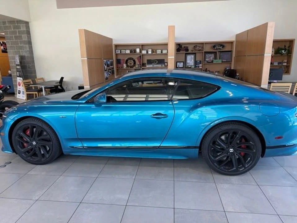 2025 Bentley Continental GT 4th Gen - Image 8 of 20