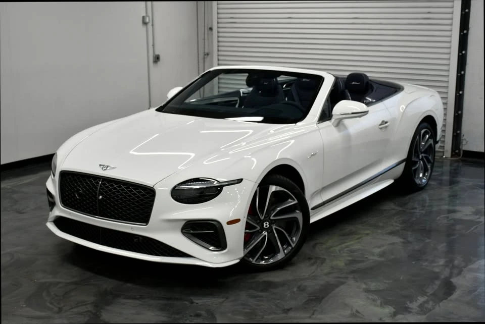 2025 Bentley Continental GT Speed 3rd Gen - Image 2 of 15