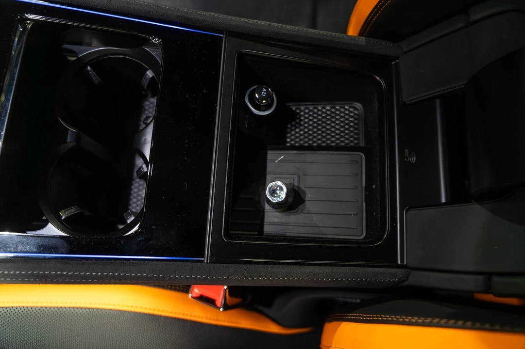 2025 Bentley Continental GT Speed 3rd Gen - Image 25 of 31