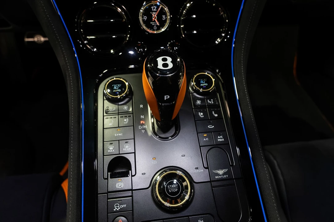 2025 Bentley Continental GT Speed 3rd Gen - Image 22 of 31