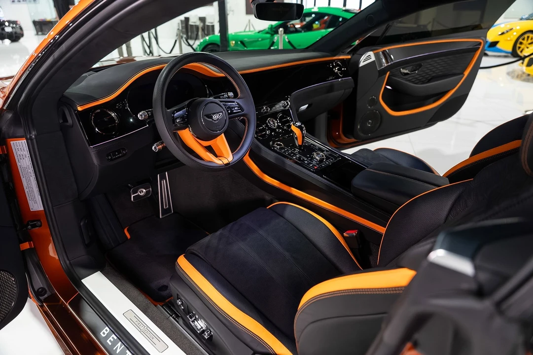 2025 Bentley Continental GT Speed 3rd Gen - Image 9 of 31