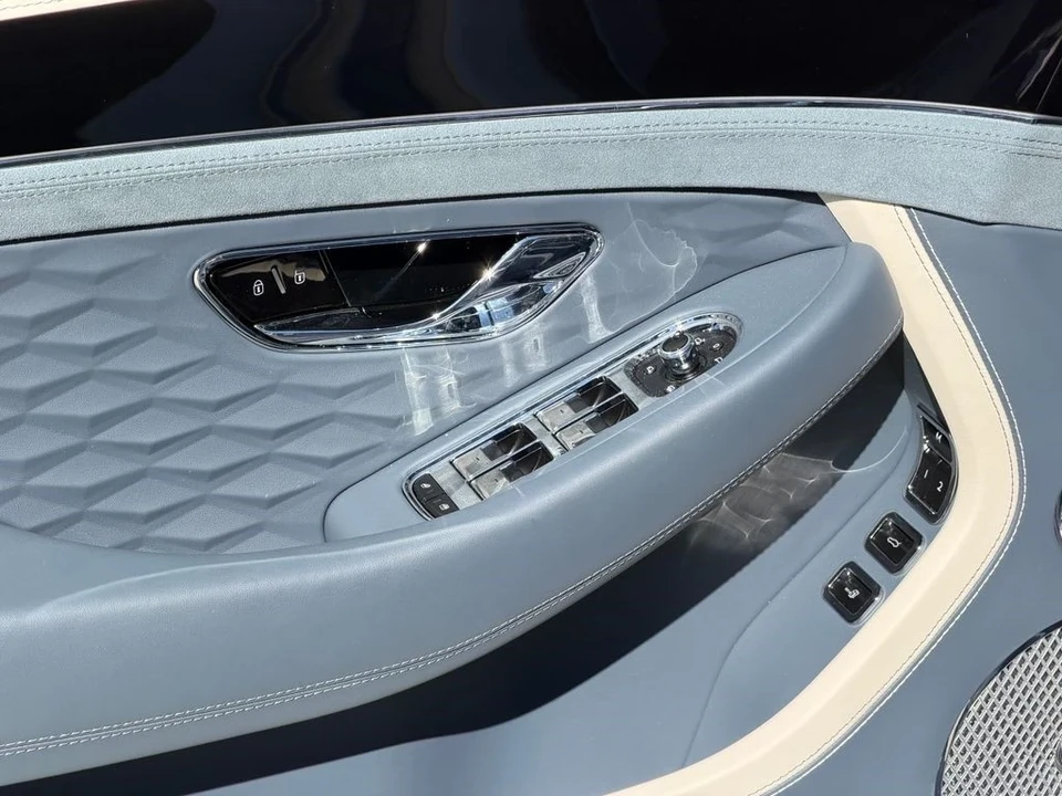 2025 Bentley Continental GT Speed 3rd Gen - Image 21 of 21