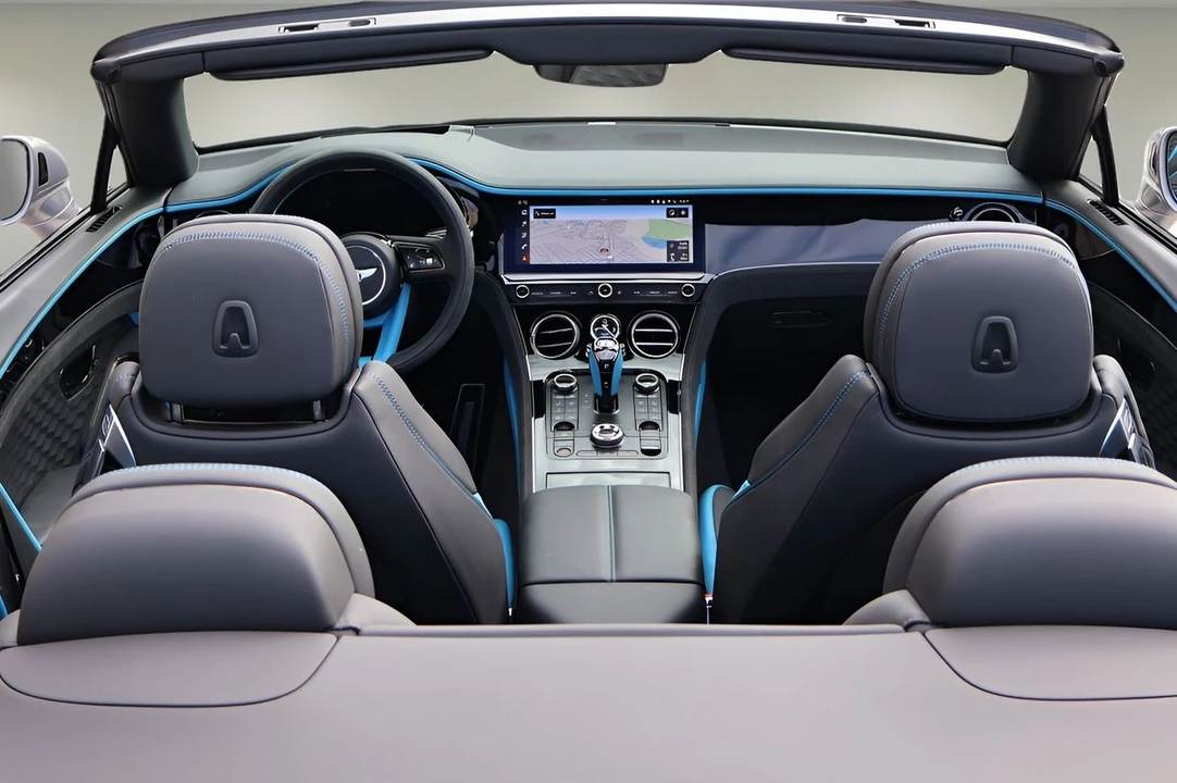 2025 Bentley Continental GT Speed 3rd Gen - Image 15 of 28