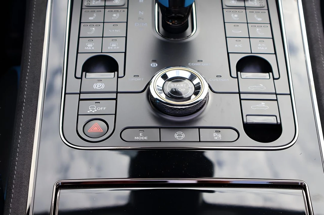 2025 Bentley Continental GT Speed 3rd Gen - Image 20 of 28