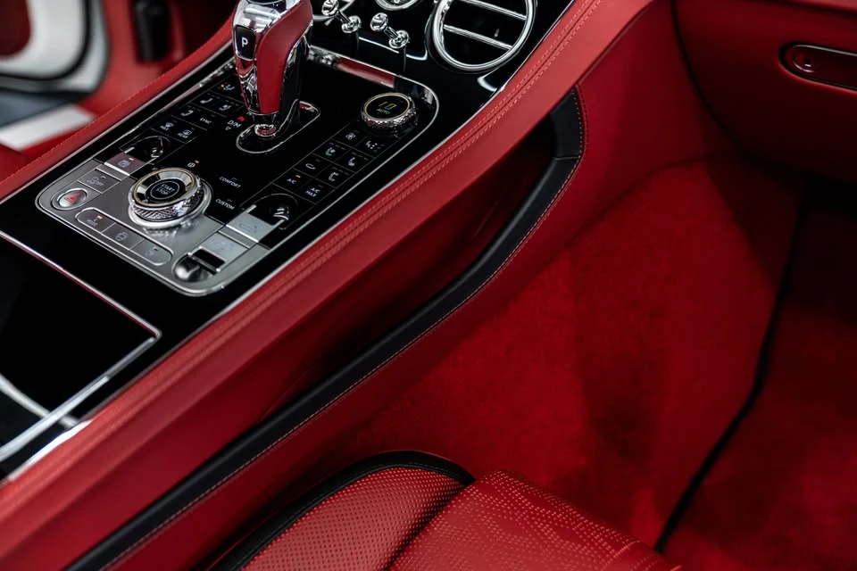 2025 Bentley Continental GT Speed 4th Gen - Image 14 of 20