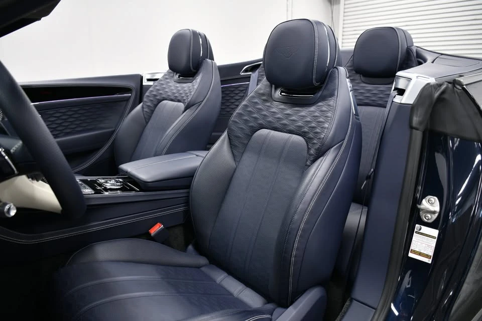 2025 Bentley Continental GTC - Image 14 of 19
