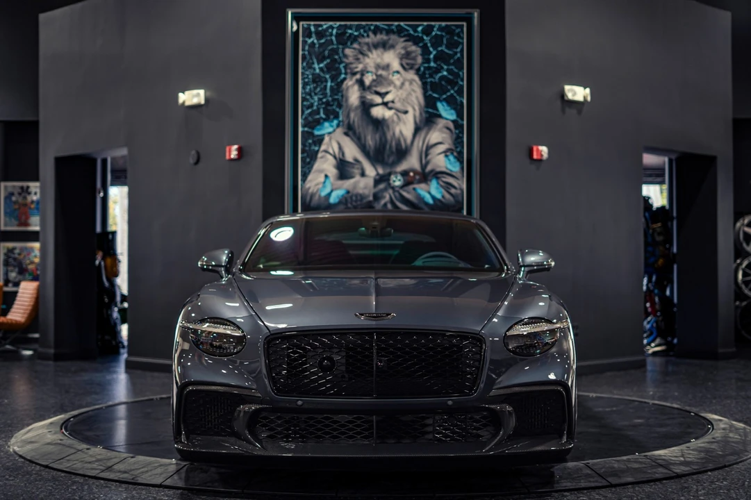 2025 Bentley Continental GTC - Image 19 of 31