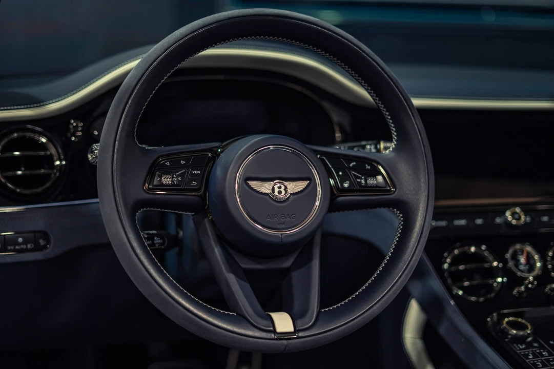 2025 Bentley Continental GTC - Image 9 of 31