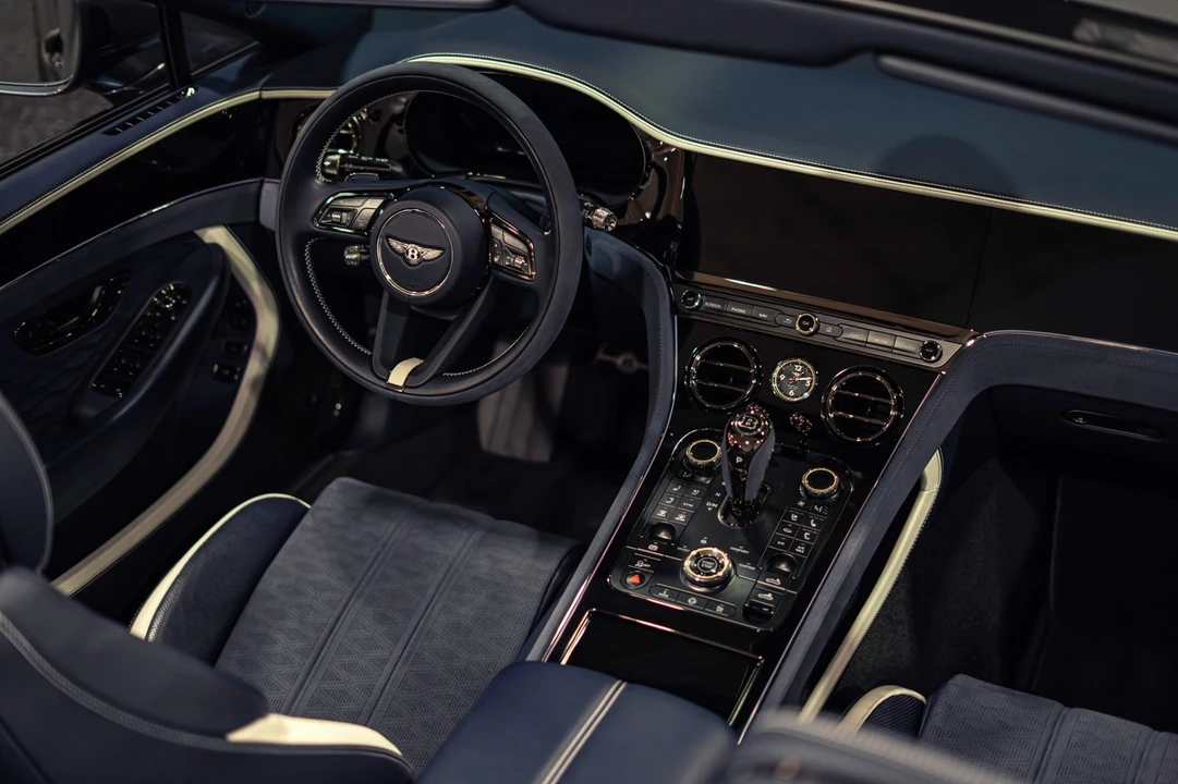 2025 Bentley Continental GTC - Image 8 of 31