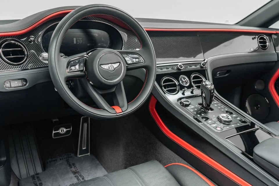 2025 Bentley Continental GT Speed 4th Gen - Image 9 of 15