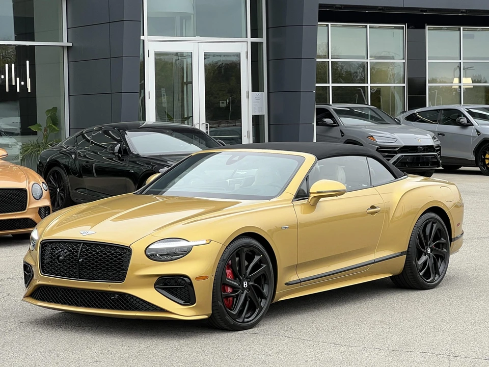 2025 Bentley Continental GTC - Image 2 of 31
