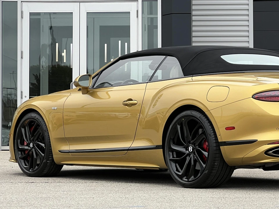 2025 Bentley Continental GTC - Image 24 of 31