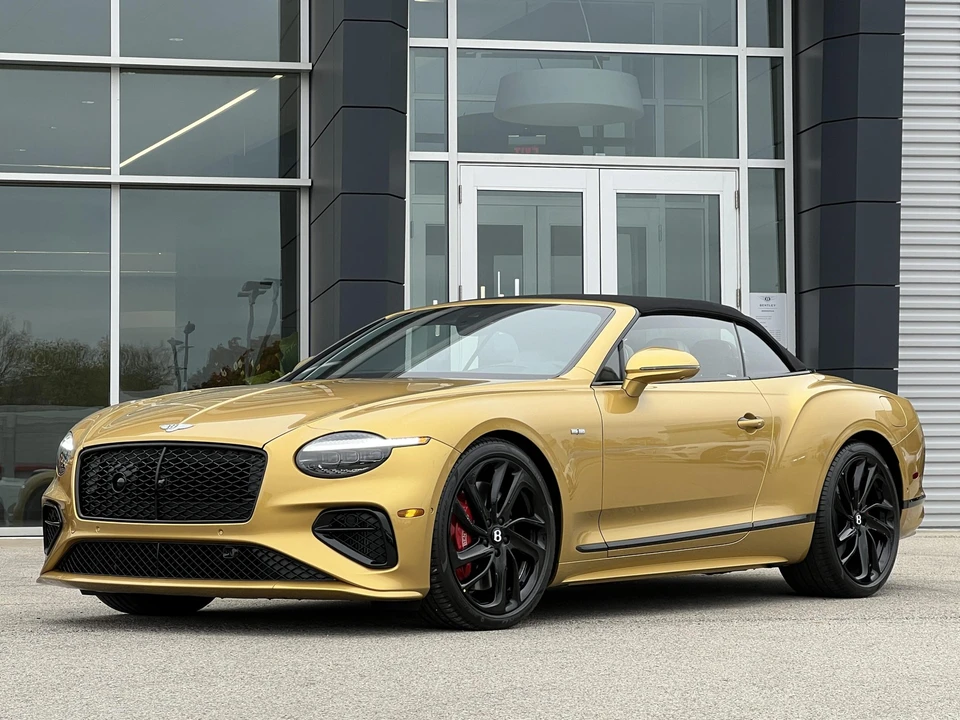 2025 Bentley Continental GTC - Image 4 of 31