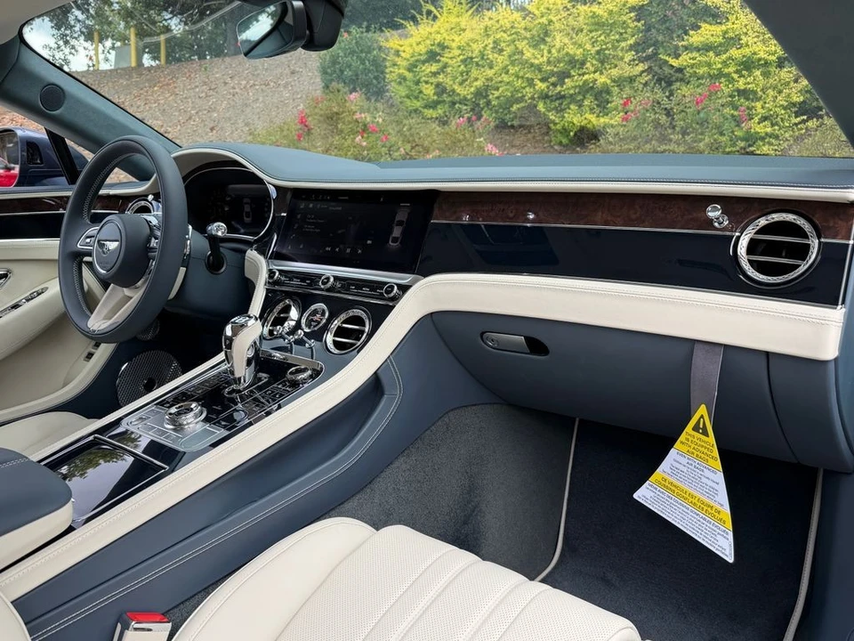 2025 Bentley Continental GT Speed 3rd Gen - Image 5 of 21