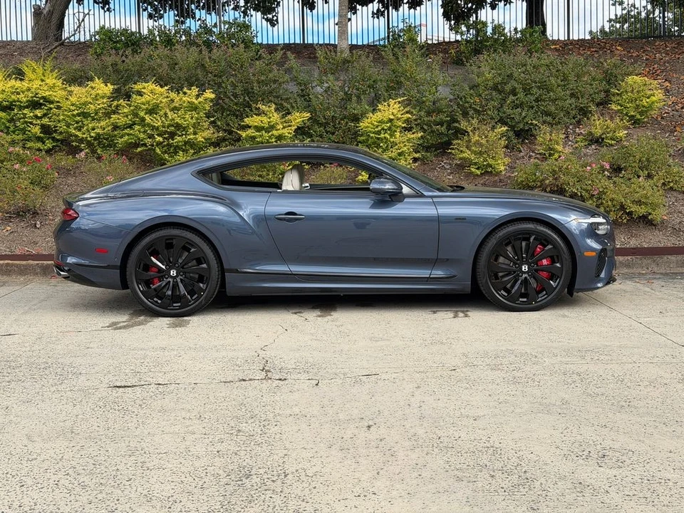 2025 Bentley Continental GT Speed 3rd Gen - Image 7 of 21