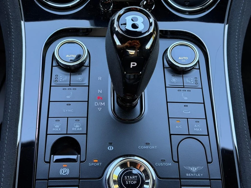 2025 Bentley Continental GT 4th Gen - Image 29 of 31