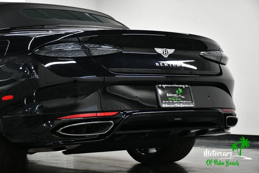 2025 Bentley Continental GT Speed 3rd Gen - Image 8 of 21