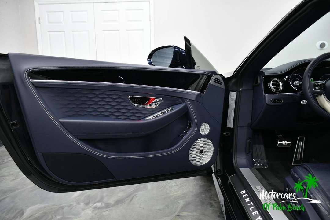 2025 Bentley - Image 22 of 31