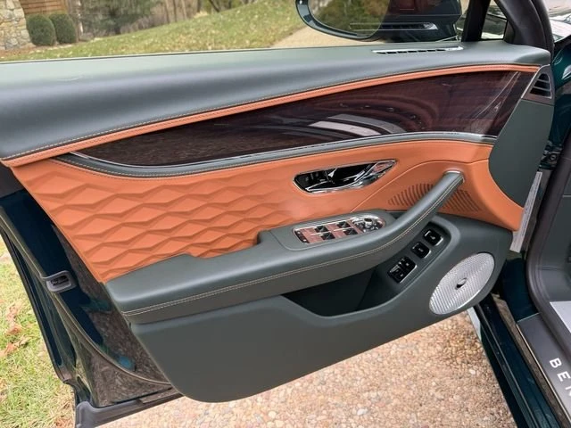 2025 Bentley Continental GT 4th Gen - Image 10 of 19