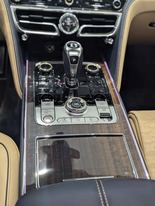 2025 Bentley Continental - Image 8 of 12
