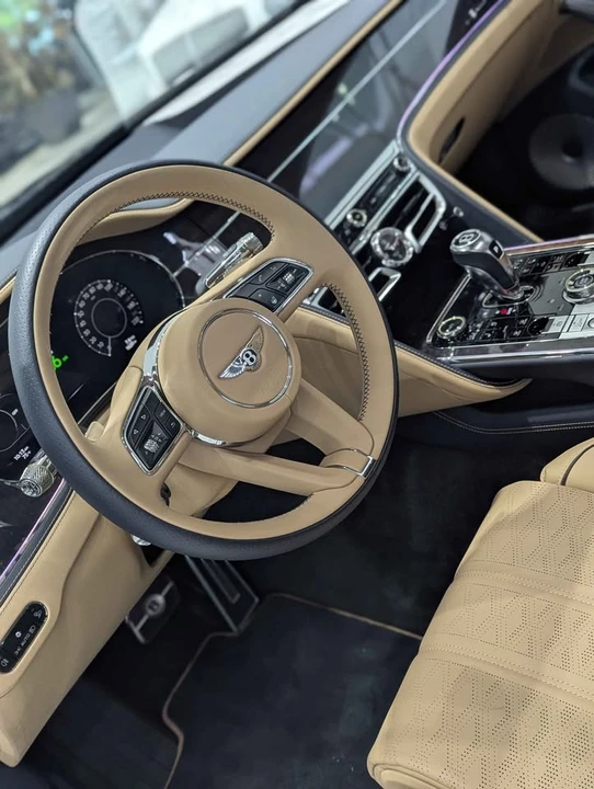 2025 Bentley Continental - Image 7 of 12