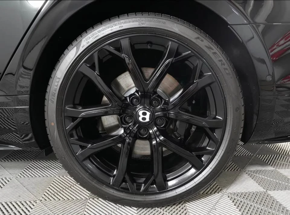 2025 Bentley Continental - Image 16 of 17