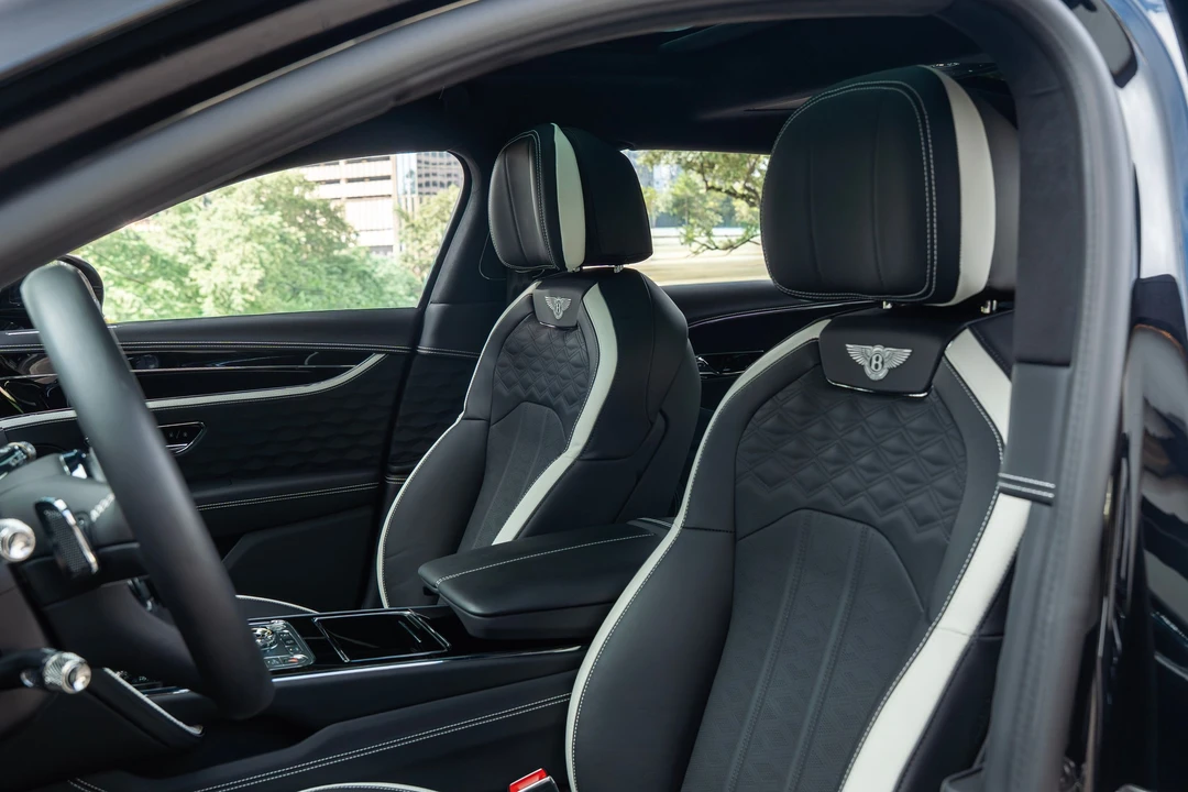 2025 Bentley - Image 8 of 22