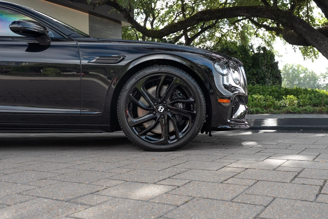 2025 Bentley - Image 6 of 22