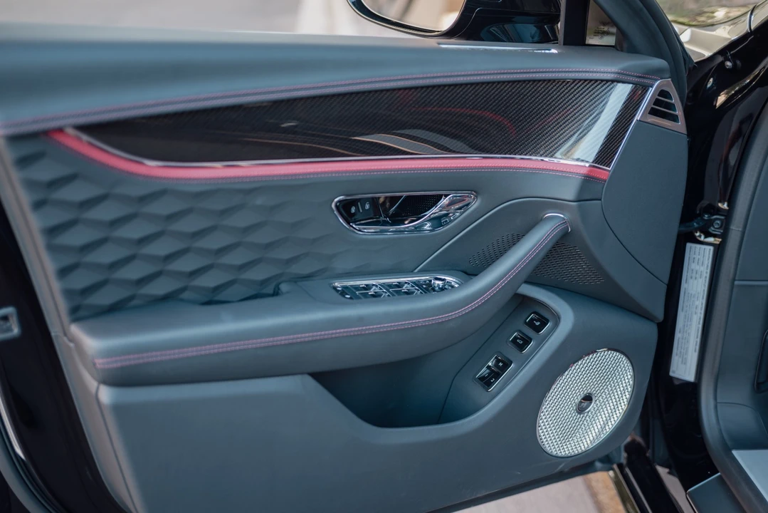 2025 Bentley Continental GT Speed 4th Gen - Image 21 of 29