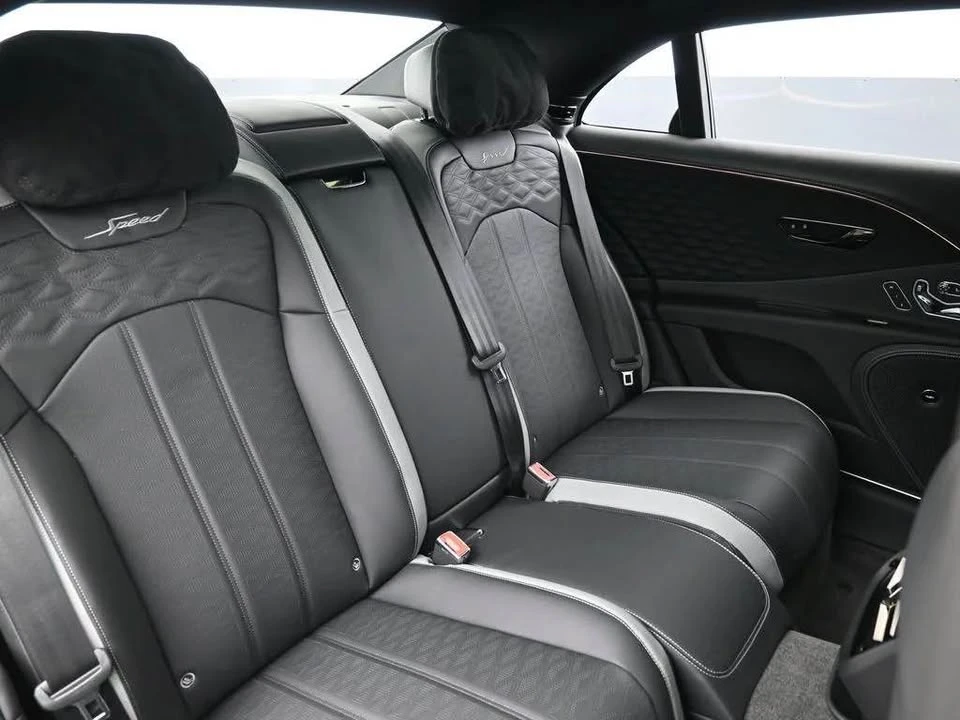 2025 Bentley Continental GT Speed 4th Gen - Image 16 of 16
