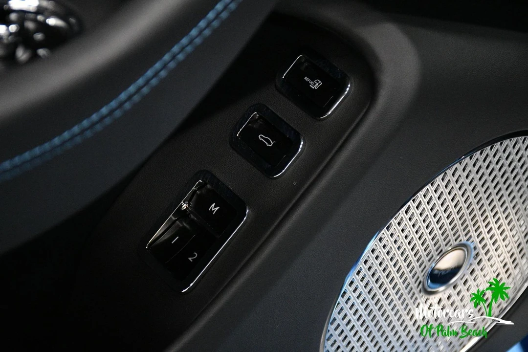 2025 Bentley - Image 20 of 21