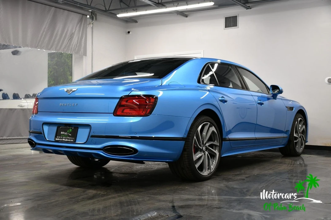 2025 Bentley - Image 11 of 21