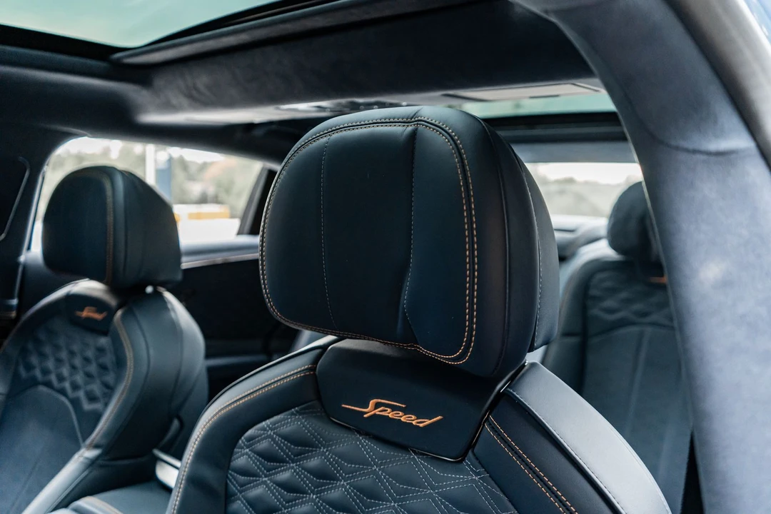 2025 Bentley Continental - Image 28 of 31