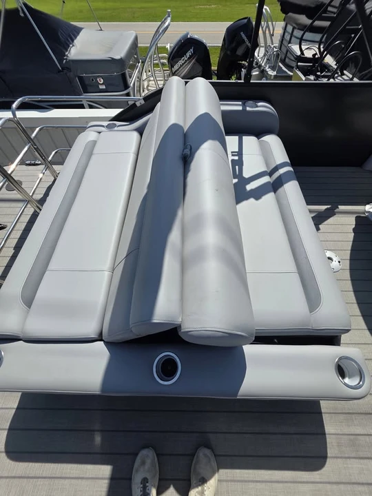 2025 Bentley - Image 9 of 20