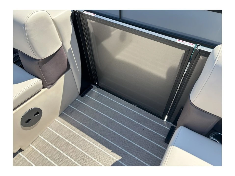 2025 Bentley - Image 12 of 20