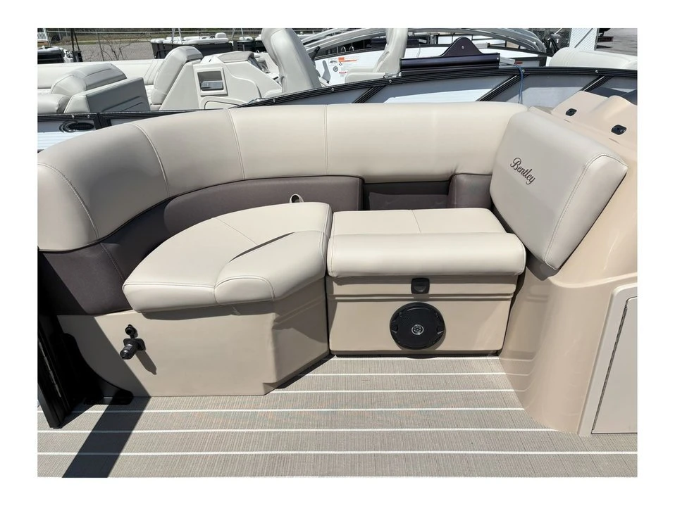 2025 Bentley - Image 8 of 20