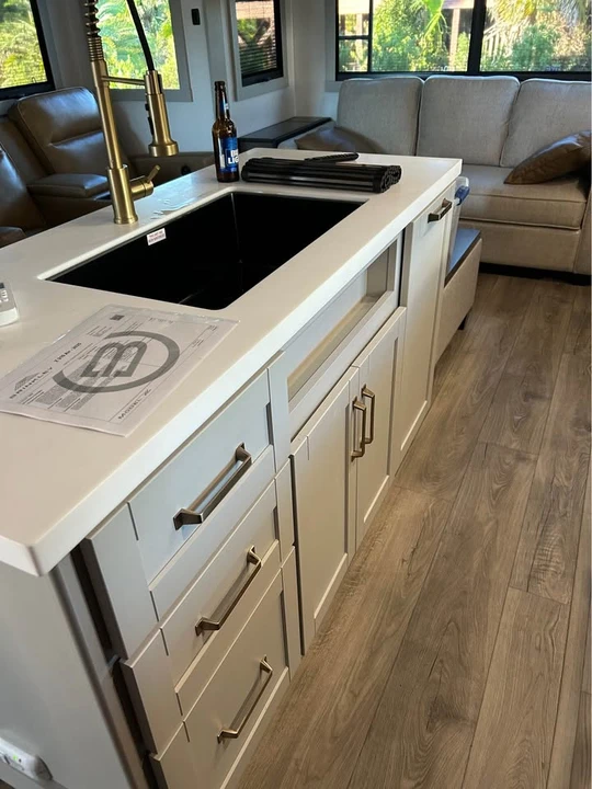 2025 Bentley - Image 15 of 20